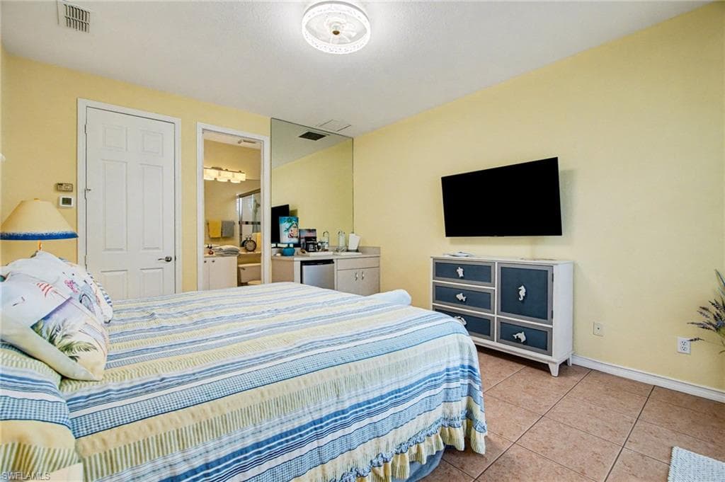3421 Marbella CT, BONITA SPRINGS FL 34134-19