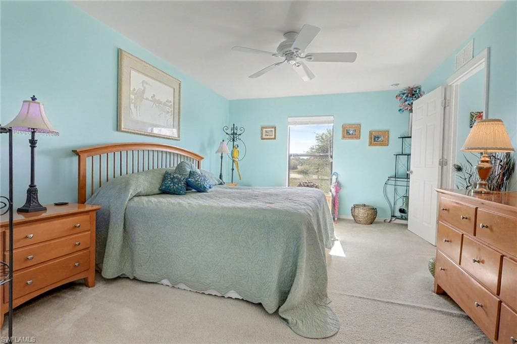 746 Center Lake ST, LEHIGH ACRES FL 33974-5