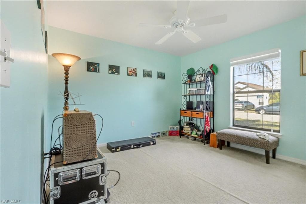 746 Center Lake ST, LEHIGH ACRES FL 33974-8