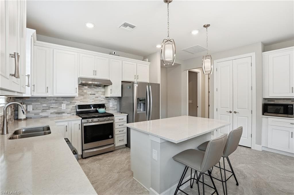 12361 Canal Grande DR, FORT MYERS FL 33913-13