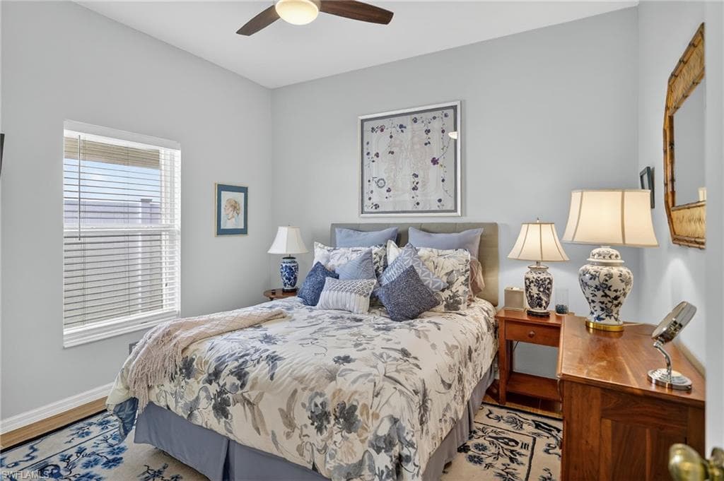 2842 Via Piazza LOOP, FORT MYERS FL 33905-21