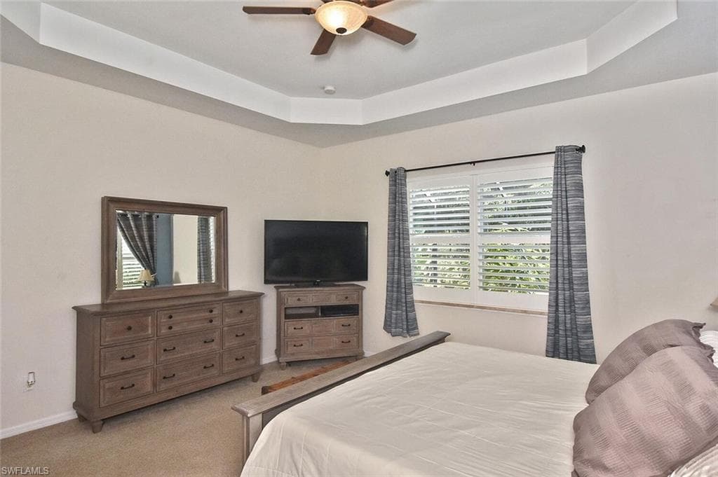 13586 Starwood LN-16