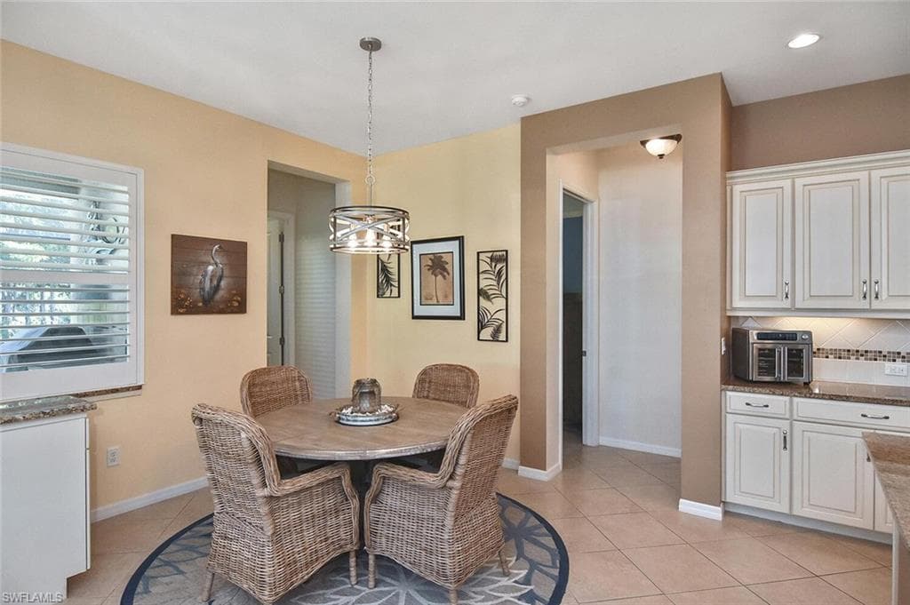 13586 Starwood LN-6