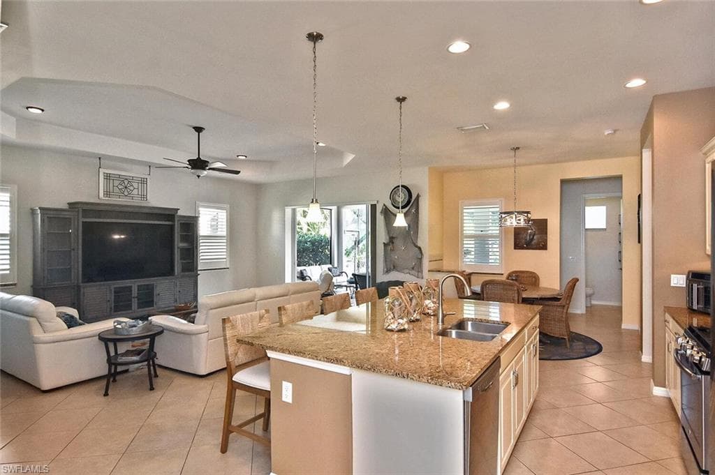 13586 Starwood LN-8