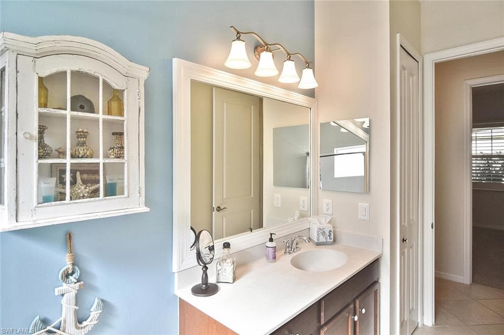 13586 Starwood LN-24