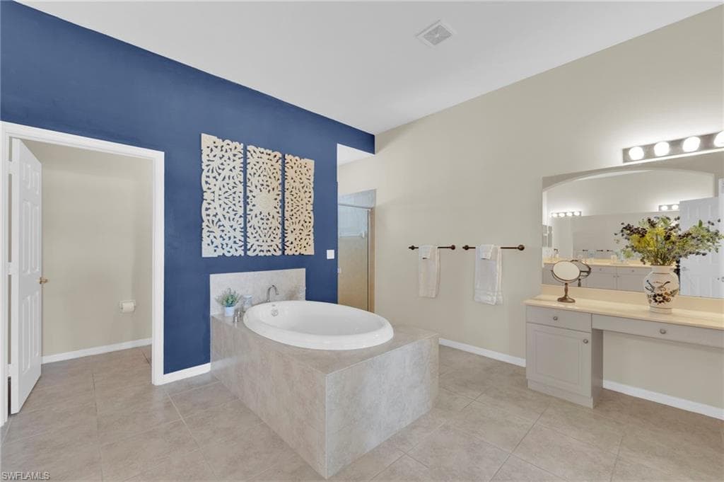 21536 Taft CT # 203, ESTERO FL 33928-16