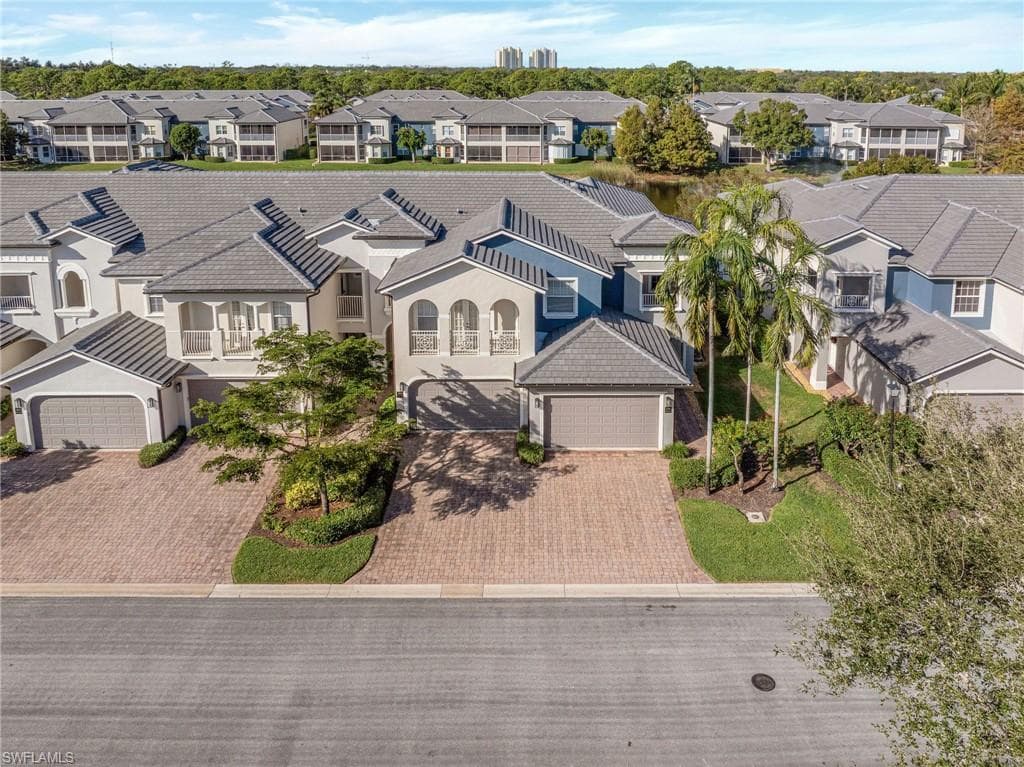 21536 Taft CT # 203, ESTERO FL 33928-27