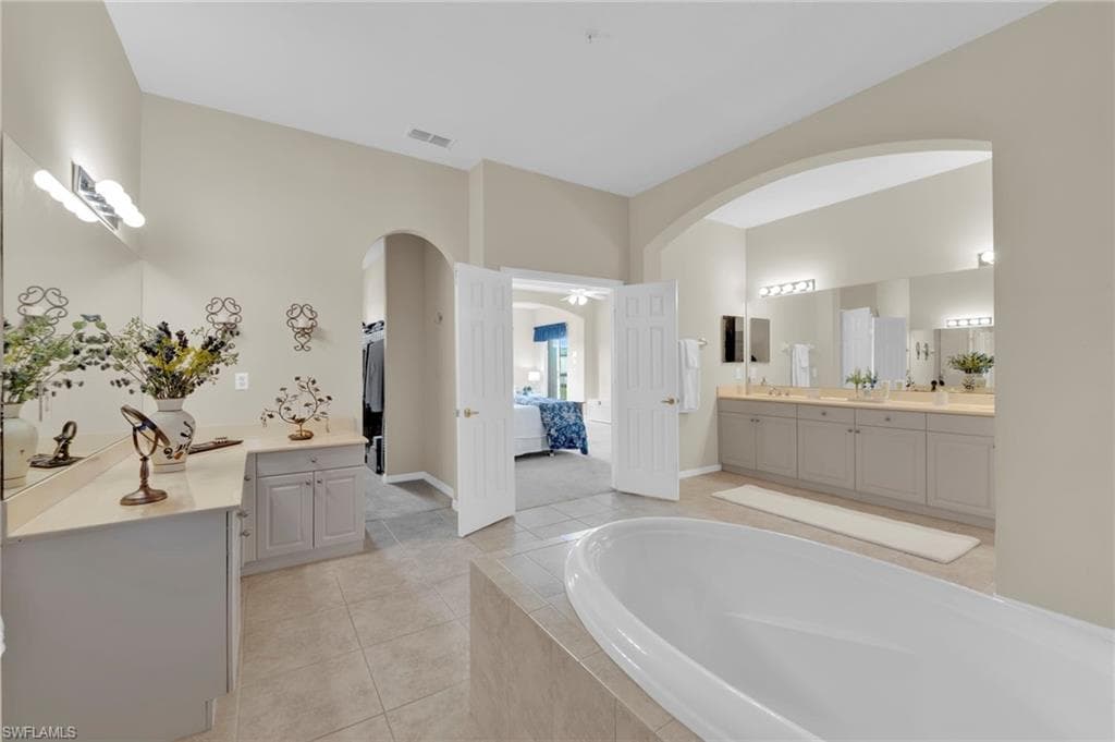 21536 Taft CT # 203, ESTERO FL 33928-19