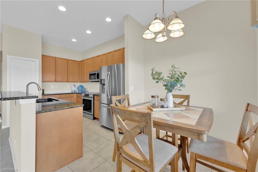 21536 Taft CT # 203, ESTERO FL 33928-7