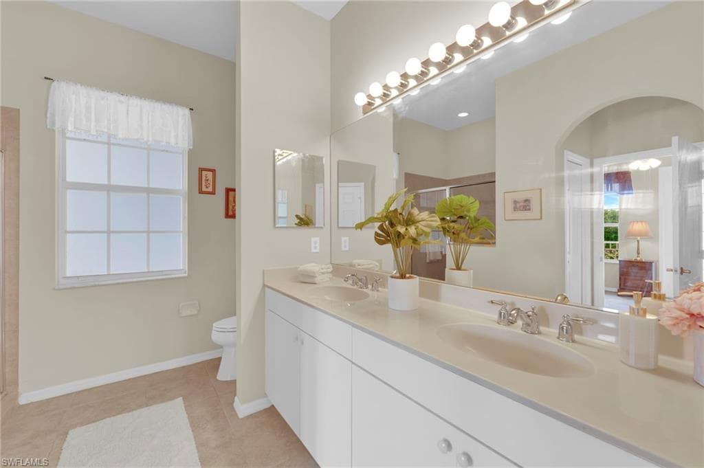 21536 Taft CT # 203, ESTERO FL 33928-24