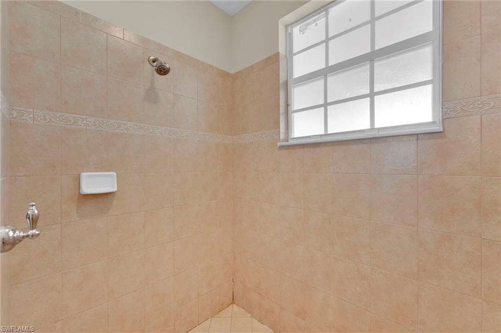 21536 Taft CT # 203, ESTERO FL 33928-20