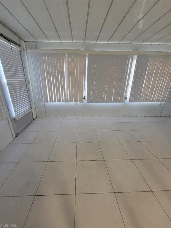 45 Tangelo CT, LEHIGH ACRES FL 33936-8