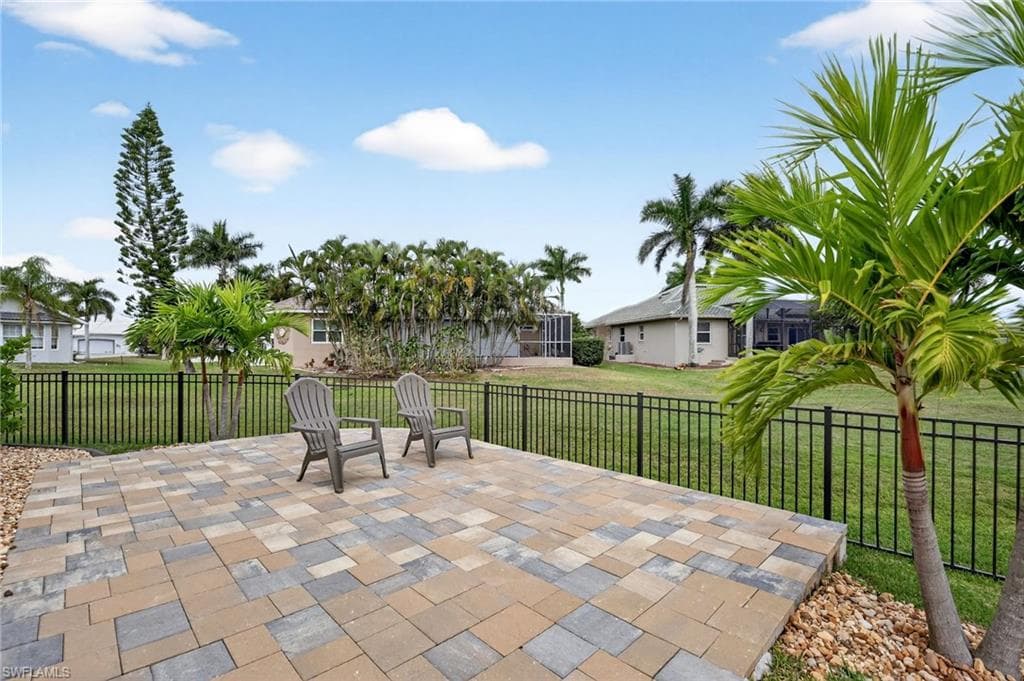 609 Monaco DR, PUNTA GORDA FL 33950-37