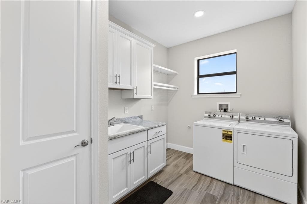 609 Monaco DR, PUNTA GORDA FL 33950-28