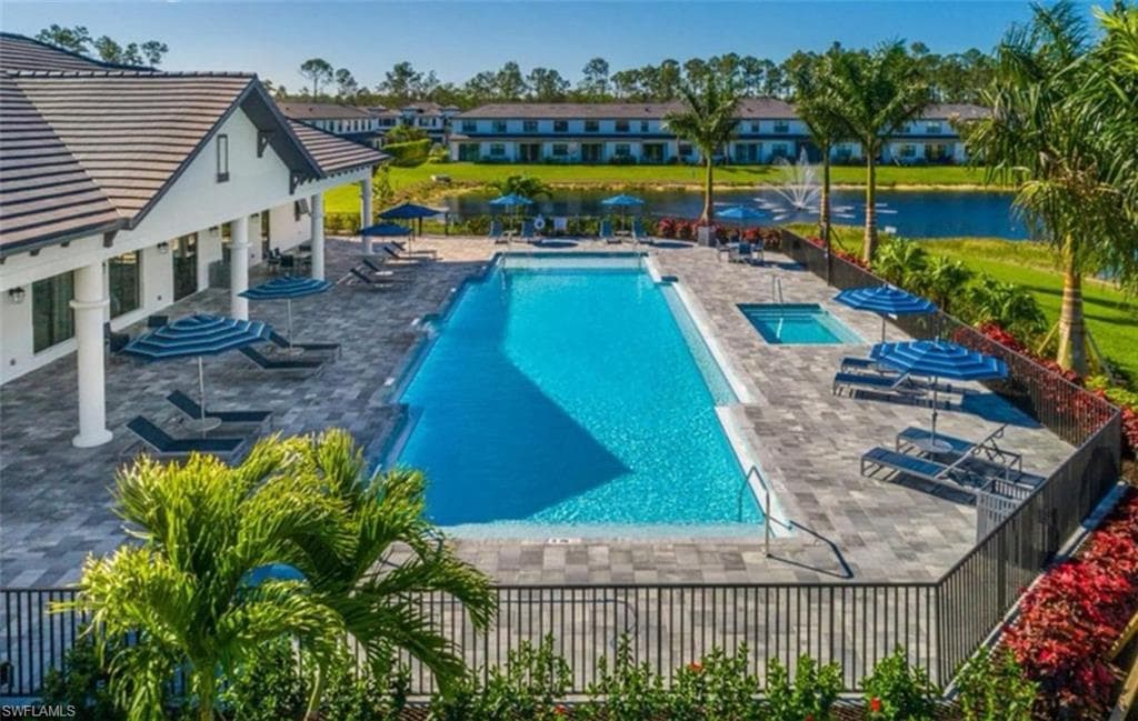 7592 Morgan WAY, NAPLES FL 34119-1