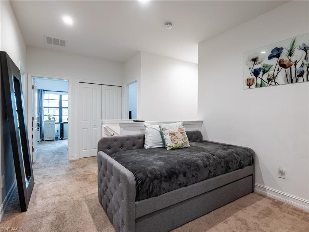 7592 Morgan WAY, NAPLES FL 34119-5