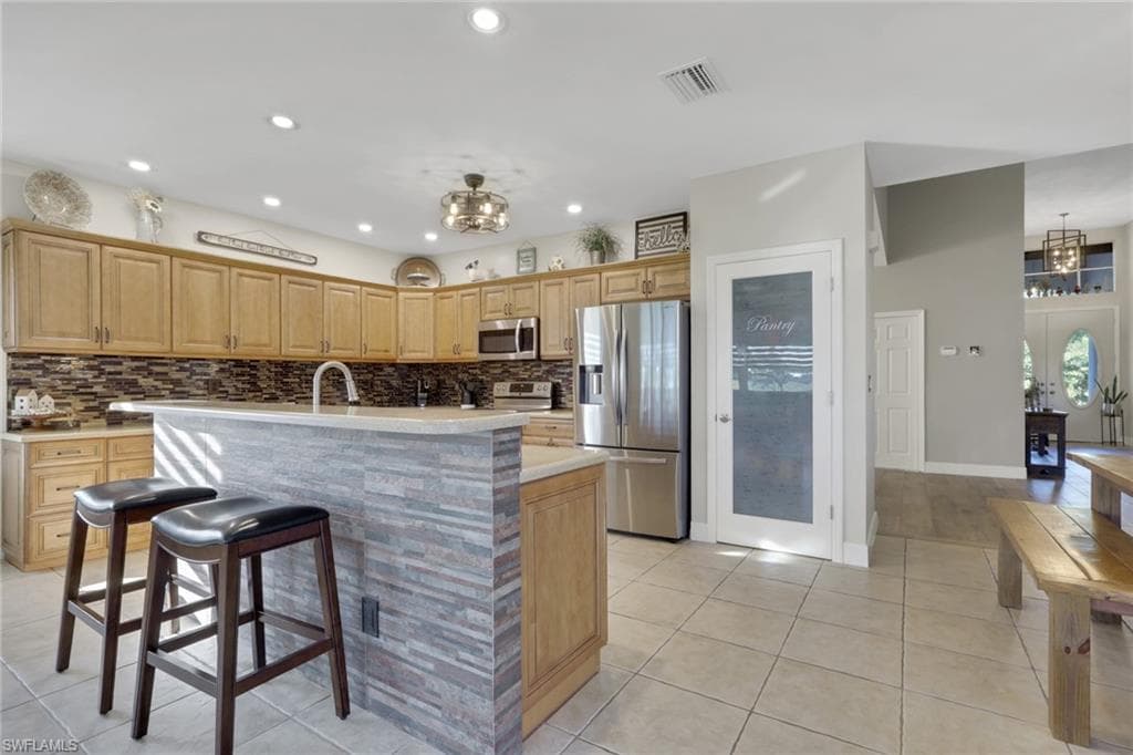 11982 Royal Tee CIR, CAPE CORAL FL 33991-11