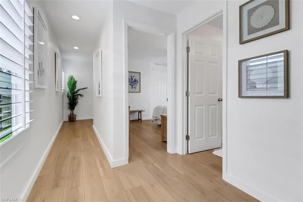 1097 Frank Whiteman BLVD, NAPLES FL 34103-16