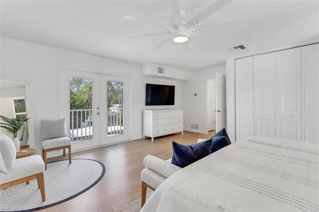 1097 Frank Whiteman BLVD, NAPLES FL 34103-25