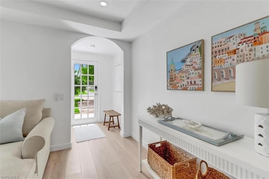 1097 Frank Whiteman BLVD, NAPLES FL 34103-6