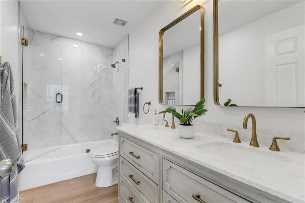 1097 Frank Whiteman BLVD, NAPLES FL 34103-19