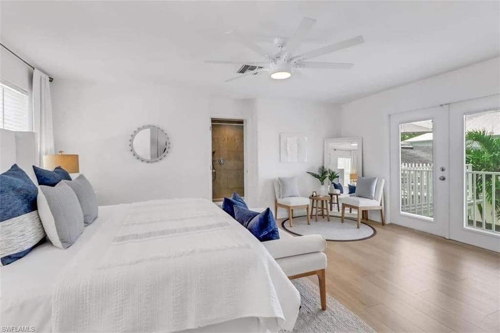 1097 Frank Whiteman BLVD, NAPLES FL 34103-24