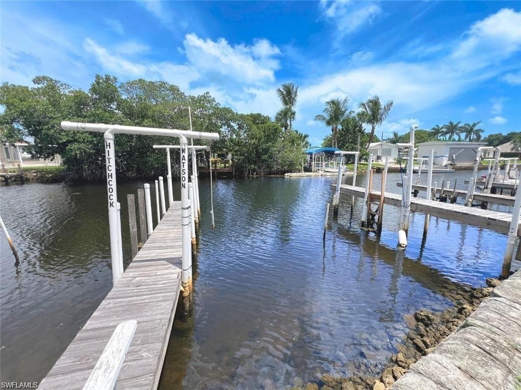 193 Carissa LN # 89, NAPLES FL 34114-33
