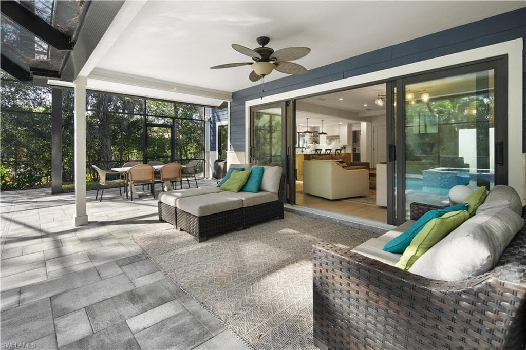 5900 Cypress Hollow WAY, NAPLES FL 34109-25