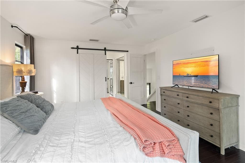 5900 Cypress Hollow WAY, NAPLES FL 34109-21