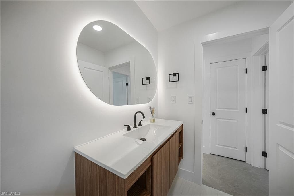 27385 Voyageur DR, PUNTA GORDA FL 33983-33