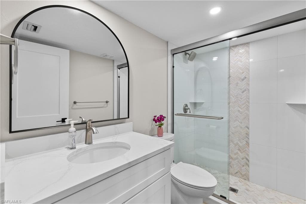 6672 Estero BLVD # A108, FORT MYERS BEACH FL 33931-18