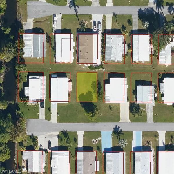 271 Pine Key LN, NAPLES FL 34114-1