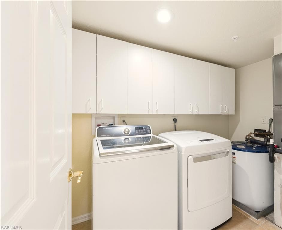 9650 Victoria LN # B208, NAPLES FL 34109-25