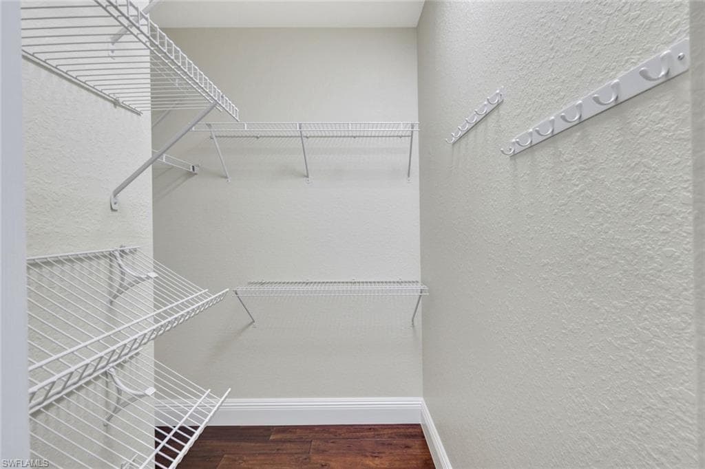 1345 Mariposa CIR # 5204, NAPLES FL 34105-23