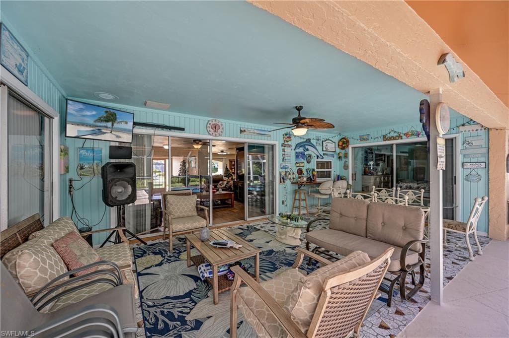 4240 Perth CT, NORTH FORT MYERS FL 33903-16