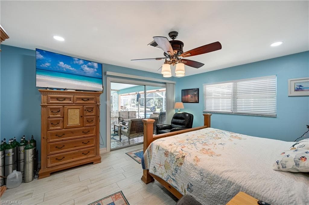 4240 Perth CT, NORTH FORT MYERS FL 33903-8