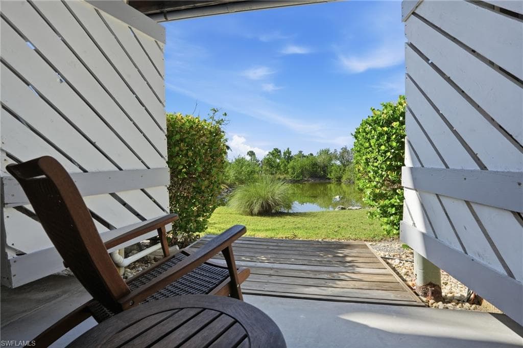 1039 Beach RD # 101, SANIBEL FL 33957-33