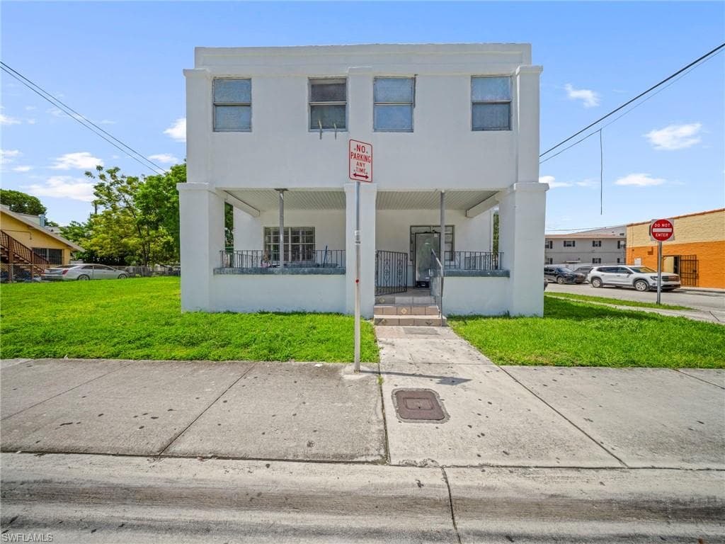 500 SW 8th AVE, MIAMI FL 33130-2