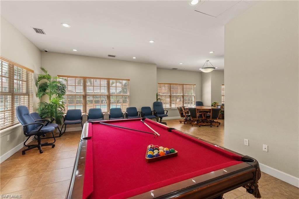 8895 Via Isola CT, FORT MYERS FL 33966-46