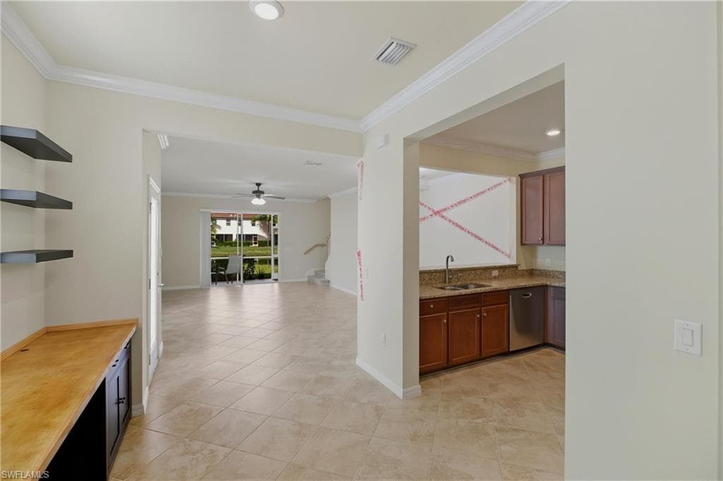 8895 Via Isola CT, FORT MYERS FL 33966-14