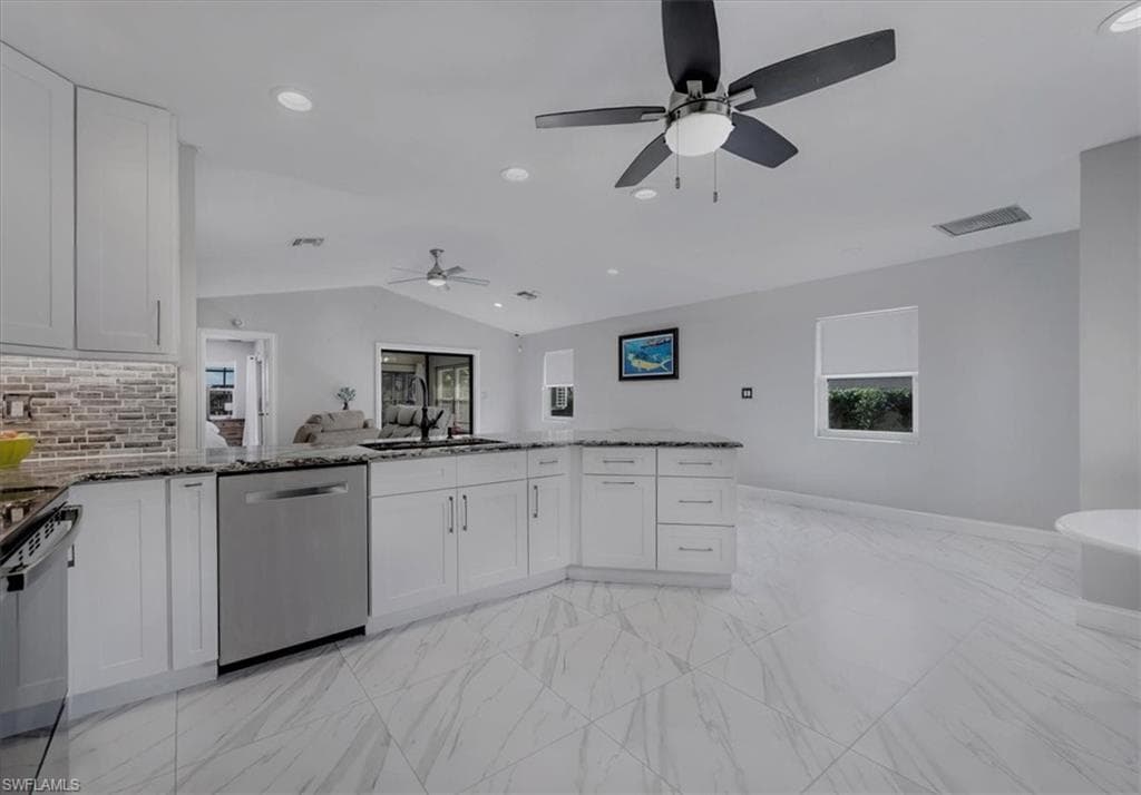 2132 Barbados AVE, FORT MYERS FL 33905-11