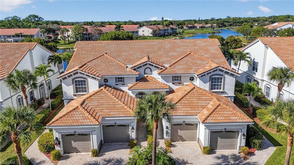 6837 Sterling Greens DR # 201, NAPLES FL 34104-45