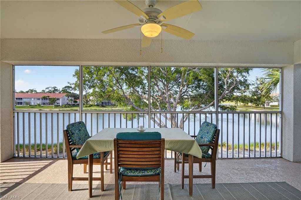 6837 Sterling Greens DR # 201, NAPLES FL 34104-2