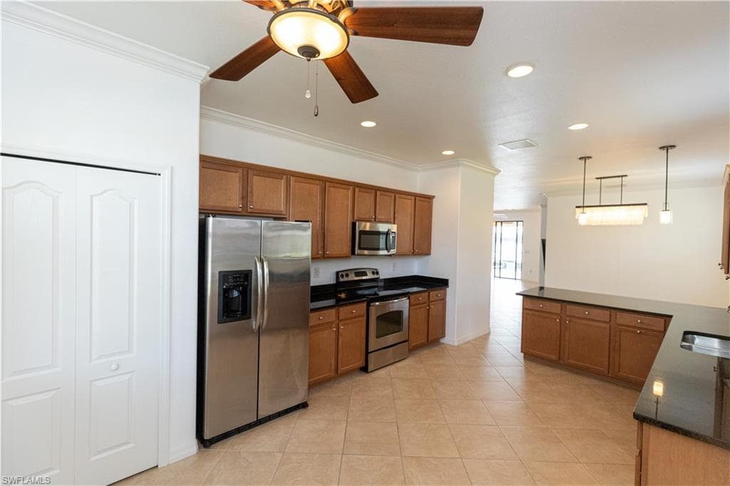 2769 Via Piazza LOOP, FORT MYERS FL 33905-9