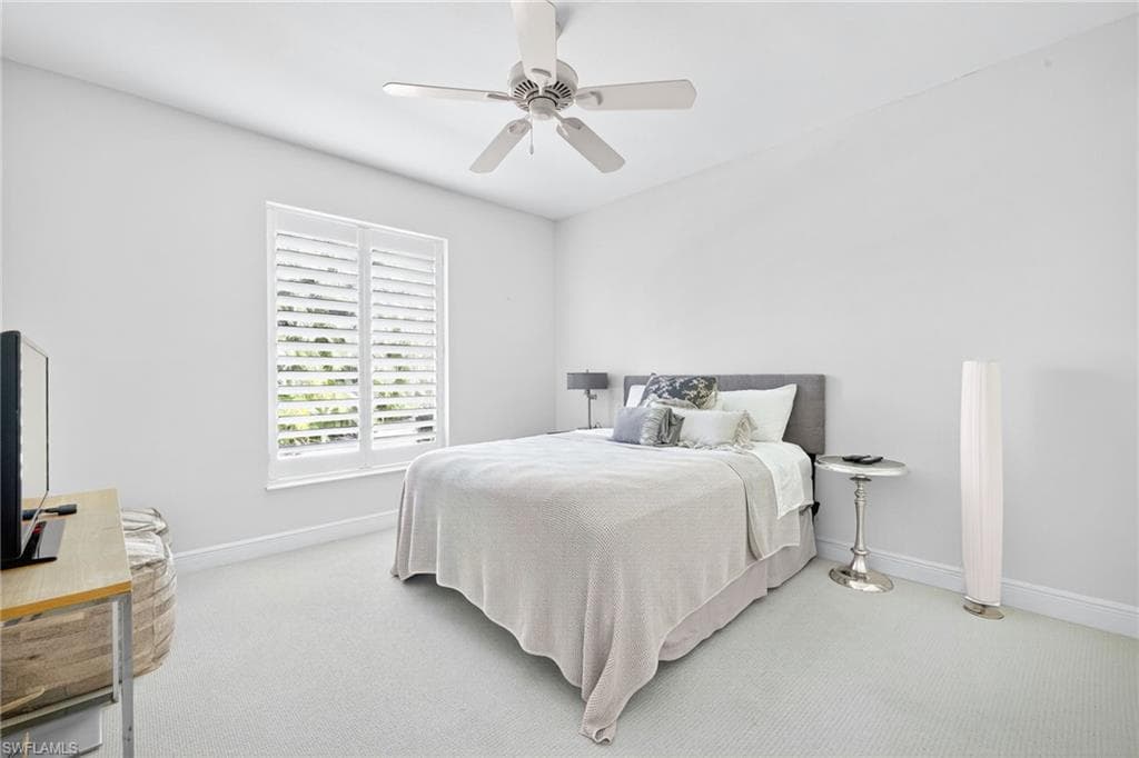2229 Goshawk CT, NAPLES FL 34105-14