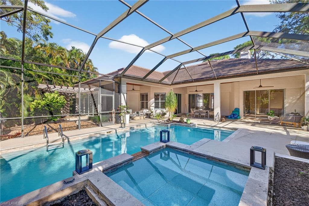 2229 Goshawk CT, NAPLES FL 34105-3