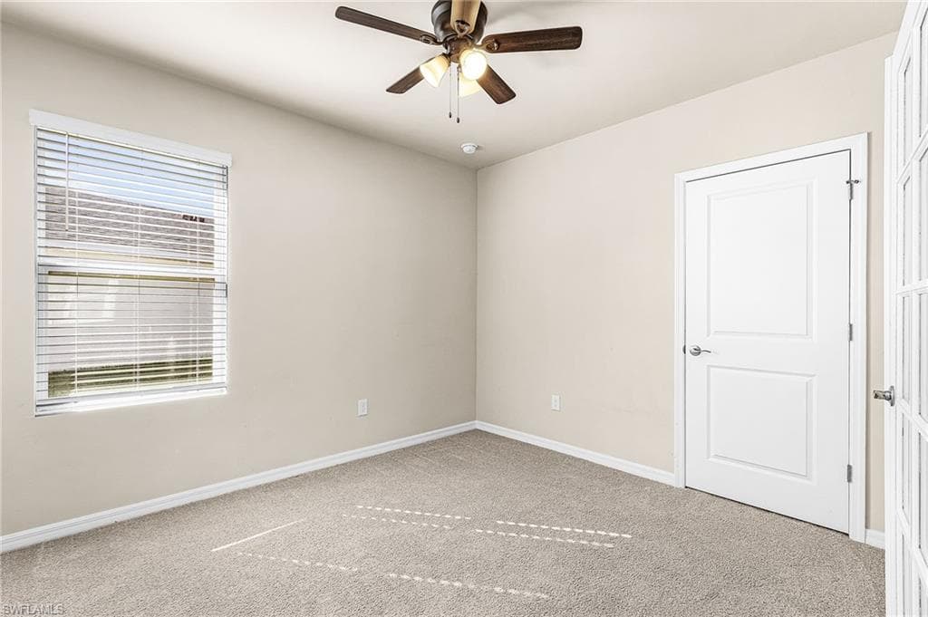 18524 Cronin Sand LN, NORTH FORT MYERS FL 33917-15