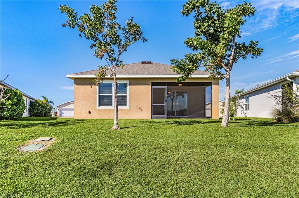 18524 Cronin Sand LN, NORTH FORT MYERS FL 33917-21