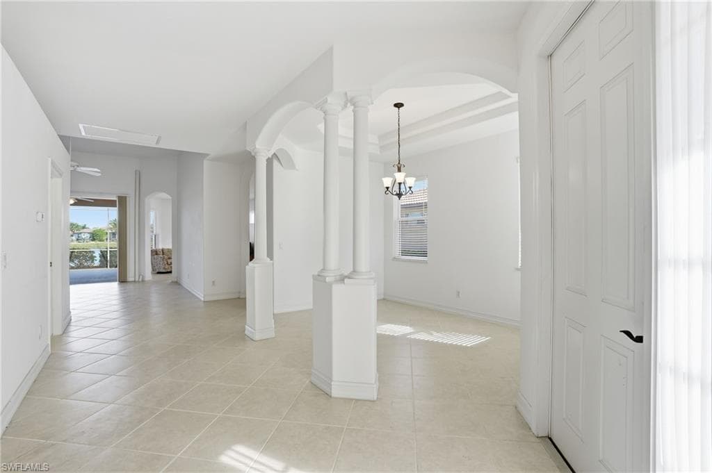 10537 Bella Vista DR, FORT MYERS FL 33913-6