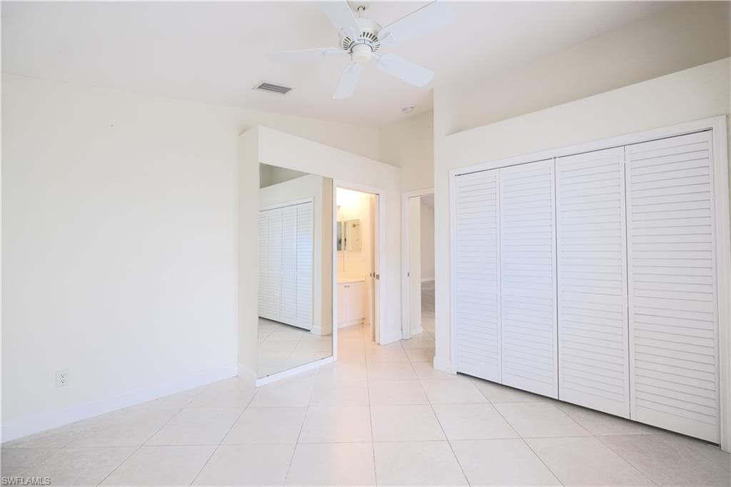 5442 Whitten DR, NAPLES FL 34104-12